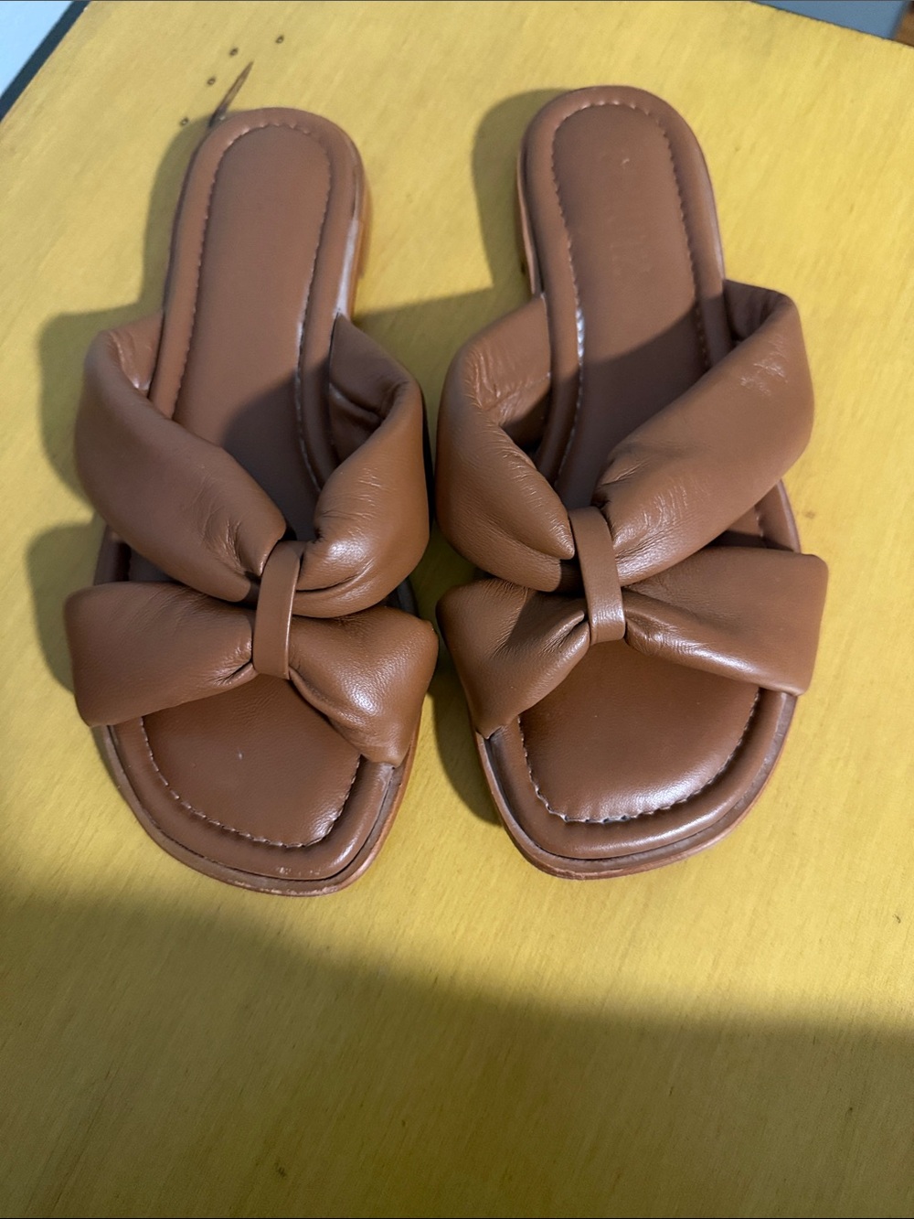 Schultz Women's Brown Knot Slide Sandals - Casual Chic